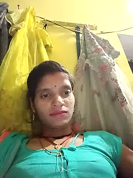 Snapshot of Punam_jindal chatting on 05/05/26, 12:40 Punam jindal online show from 05/05/26, 12:40