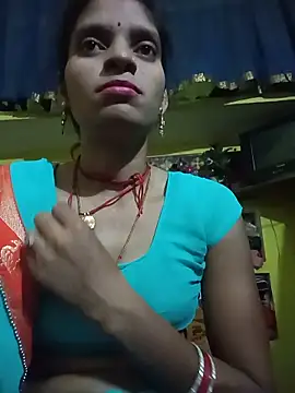 Snapshot of Punam_jindal chatting on 05/16/26, 02:49 Punam jindal online show from 05/16/26, 02:49