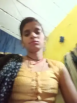 Snapshot of Punam_jindal chatting on 05/17/26, 02:57 Punam jindal online show from 05/17/26, 02:57