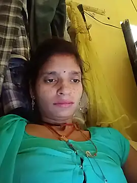 Snapshot of Punam_jindal chatting on 05/19/26, 01:56 Punam jindal online show from 05/19/26, 01:56