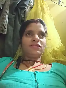 Snapshot of Punam_jindal chatting on 06/05/26, 02:56 Punam jindal online show from 06/05/26, 02:56
