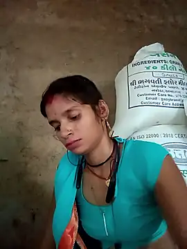 Snapshot of Punam_jindal chatting on 06/07/26, 12:42 Punam jindal online show from 06/07/26, 12:42