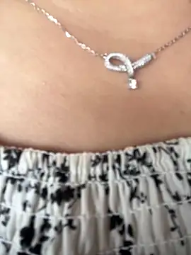 smgirls online show from 09/18/25, 08:05