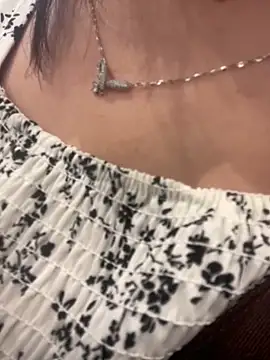 smgirls online show from 09/26/25, 12:20