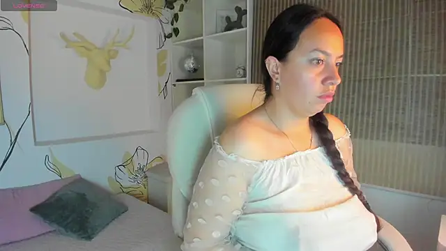 Emma Glamm online show from 09/12/25, 12:49
