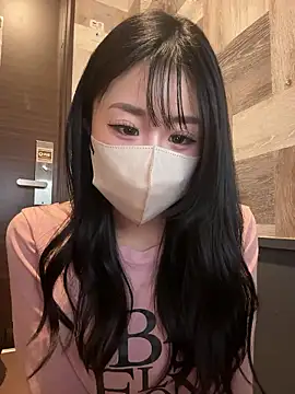 Ema-- online show from 10/04/25, 08:12