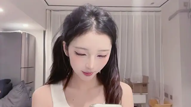 ZhaoZhao-ZM online show from 10/17/25, 01:57