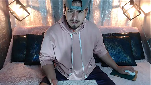 thiago bos online show from 10/22/25, 10:48