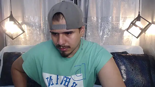 thiago bos online show from 10/31/25, 10:49