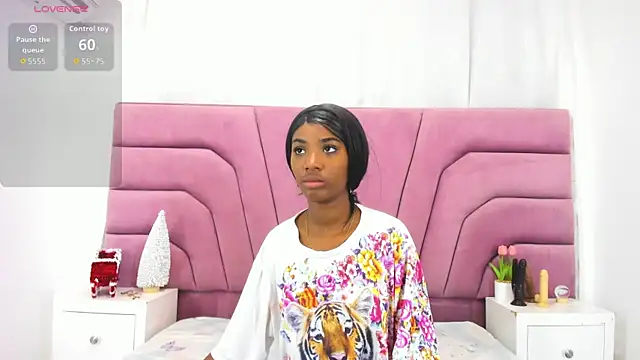 MarianRosse online show from 11/24/25, 09:25