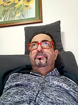 Snapshot of max_im69 chatting on 12/20/25, 09:00 max im69 online show from 12/20/25, 09:00