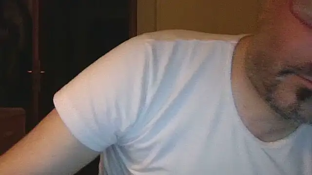 Snapshot of max_im69 chatting on 05/27/26, 10:40 max im69 online show from 05/27/26, 10:40