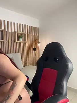 emma cleir online show from 10/01/25, 07:42