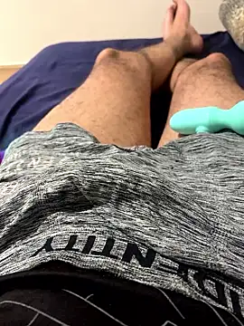 Snapshot of dicktime90 chatting on 11/14/25, 05:44 dicktime90 online show from 11/14/25, 05:44