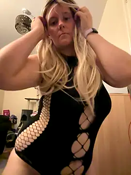 marialuna88 online show from 09/22/25, 08:44