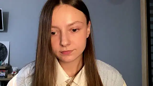 Snapshot of SoulHiperAgne_ chatting on 10/27/25, 03:05 SoulHiperAgne online show from 10/27/25, 03:05