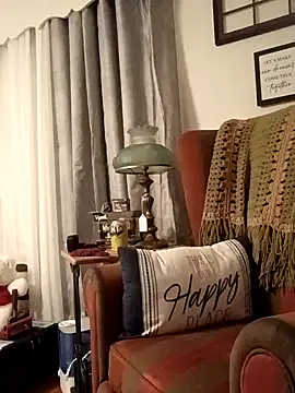 Snapshot of Mrluckstick chatting on 10/23/25, 12:32 Mrluckstick online show from 10/23/25, 12:32