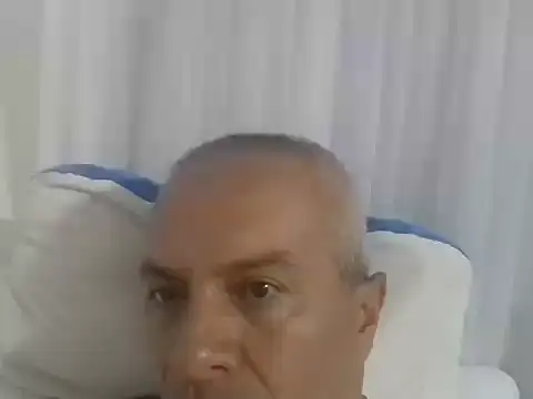 Snapshot of ALFRERM chatting on 10/07/25, 02:42 ALFRERM online show from 10/07/25, 02:42