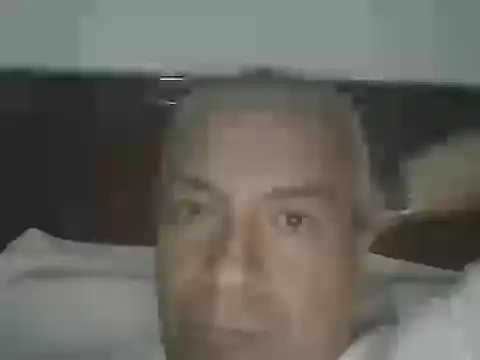 Snapshot of ALFRERM chatting on 10/12/25, 02:10 ALFRERM online show from 10/12/25, 02:10