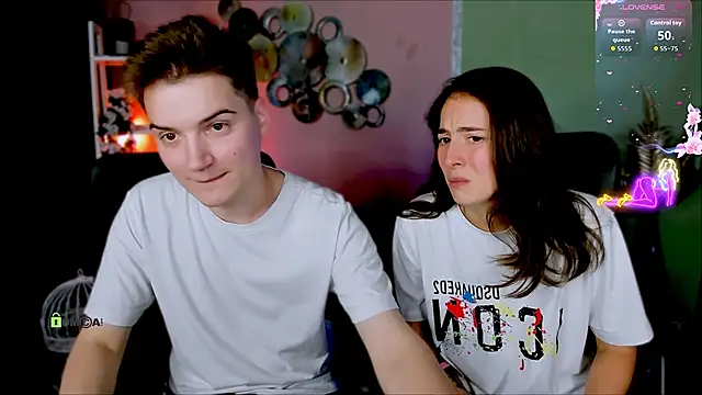 Snapshot of danny_cool chatting on 09/19/25, 08:09 danny cool online show from 09/19/25, 08:09