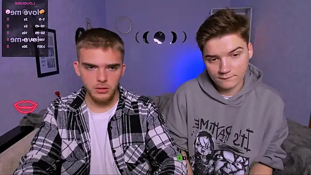 Snapshot of danny_cool chatting on 10/17/25, 08:00 danny cool online show from 10/17/25, 08:00