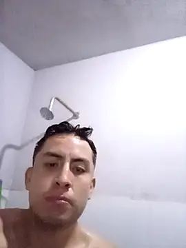 Snapshot of aczinovelez342 chatting on 11/27/25, 03:30 aczinovelez342 online show from 11/27/25, 03:30