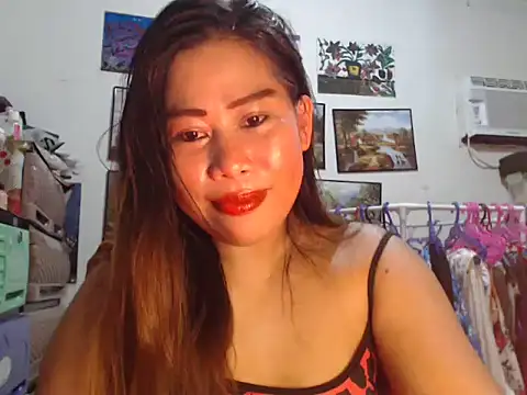 filipina beauty online show from 11/03/25, 03:08