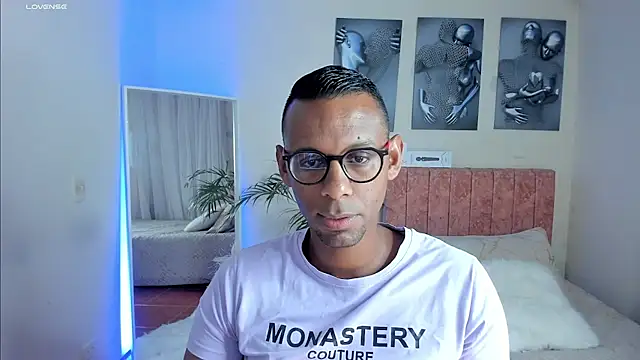 KingEdward  online show from 10/04/25, 10:13