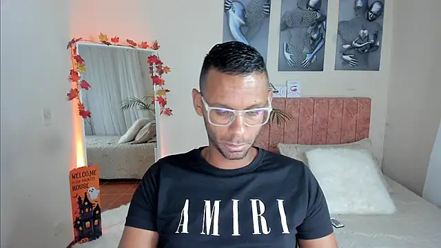 KingEdward  online show from 10/28/25, 10:19