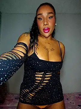 Snapshot of Queen_Amara chatting on 01/14/26, 03:56 Queen Amara online show from 01/14/26, 03:56