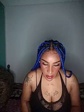 Snapshot of Queen_Amara chatting on 03/15/26, 04:18 Queen Amara online show from 03/15/26, 04:18