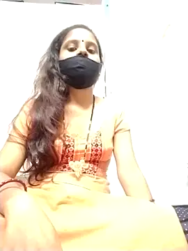 Komal-Rajput online show from 09/17/25, 03:57