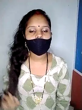 Komal-Rajput online show from 09/28/25, 06:02