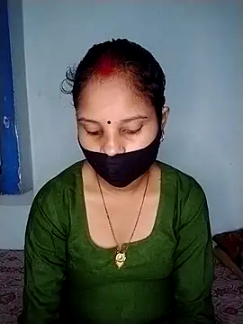 Komal-Rajput online show from 10/31/25, 06:14