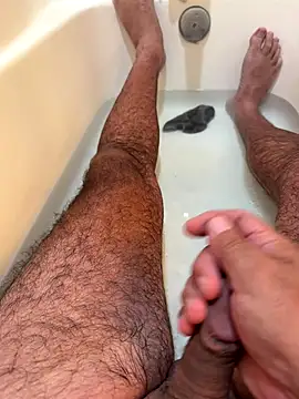 Snapshot of nicecock6900 chatting on 10/13/25, 09:15 nicecock6900 online show from 10/13/25, 09:15