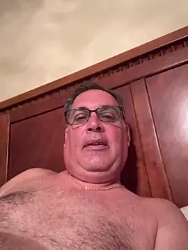 Snapshot of nicecock6900 chatting on 10/18/25, 05:54 nicecock6900 online show from 10/18/25, 05:54