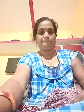 Hot-kal93 online show from 10/17/25, 08:55