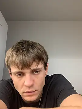 Kit Kat01 online show from 10/27/25, 10:36