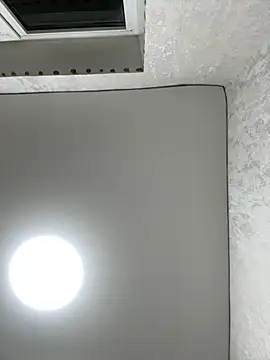 Risky-Flower online show from 10/29/25, 06:31