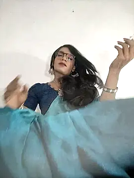 Winterbunny95 online show from 09/20/25, 08:43