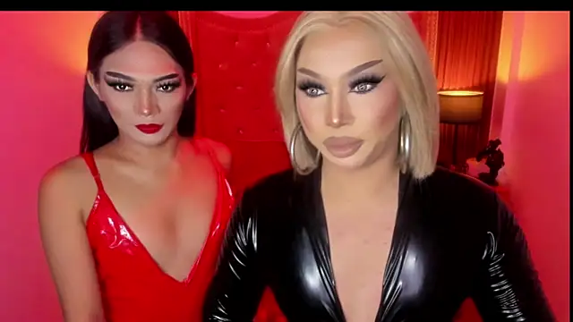 Snapshot of gordeushotcummer chatting on 10/08/25, 10:24 gordeushotcummer online show from 10/08/25, 10:24