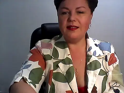 EllaLove2277 online show from 10/16/25, 06:25