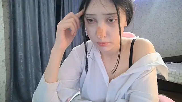 KeicyKlark online show from 10/17/25, 06:10