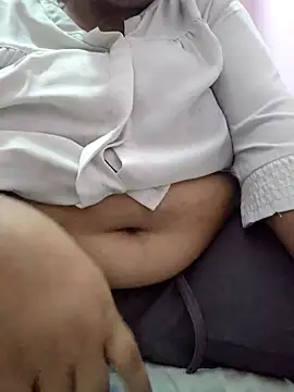 Snapshot of bitch-horny chatting on 10/14/25, 01:23 bitch-horny online show from 10/14/25, 01:23