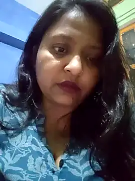 Snapshot of bitch-horny chatting on 10/28/25, 04:53 bitch-horny online show from 10/28/25, 04:53