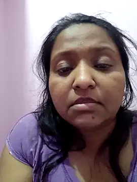 Snapshot of bitch-horny chatting on 10/30/25, 04:52 bitch-horny online show from 10/30/25, 04:52