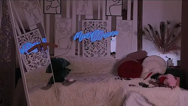 Snapshot of Mari69Juana chatting on 11/08/25, 05:12 Mari69Juana online show from 11/08/25, 05:12