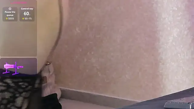 Snapshot of RubbiDark chatting on 10/23/25, 05:01 RubbiDark online show from 10/23/25, 05:01