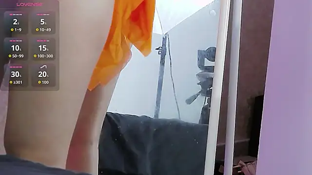 Snapshot of RubbiDark chatting on 10/25/25, 05:08 RubbiDark online show from 10/25/25, 05:08