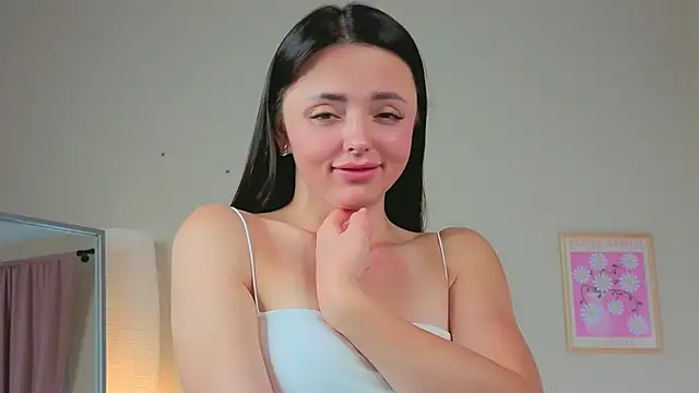 OliviaKis  online show from 09/18/25, 07:21